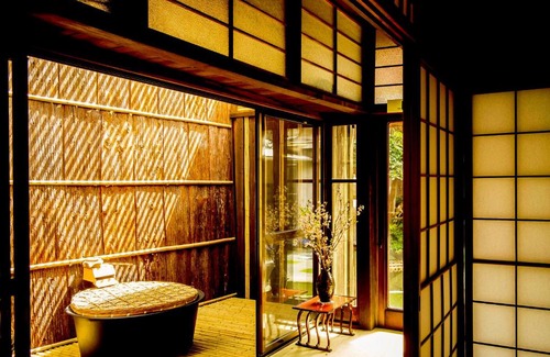 Nishinari Villa | Udatsuya