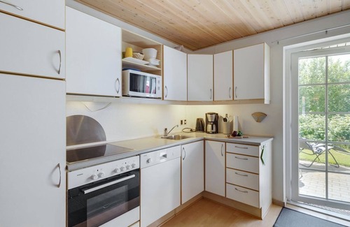 Grasten House | "Uffe" - 100m to the fjord by Interhome