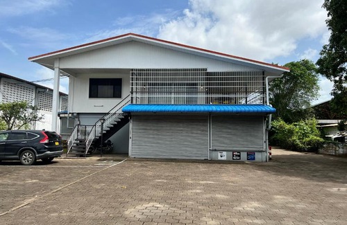 Paramaribo House | Uitvlucht place