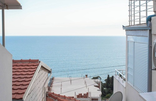 Ulcinj Apartment | Ulcinj entire apartment with stunning sea and old town views !