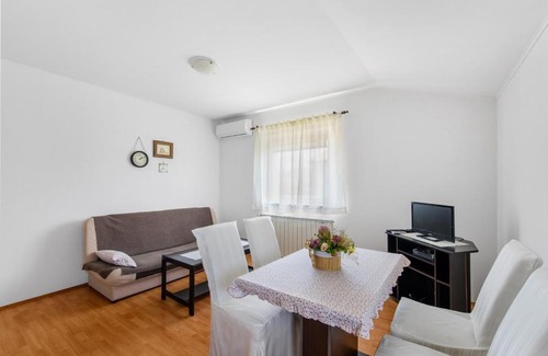 Buici Apartment | Ulika Buici