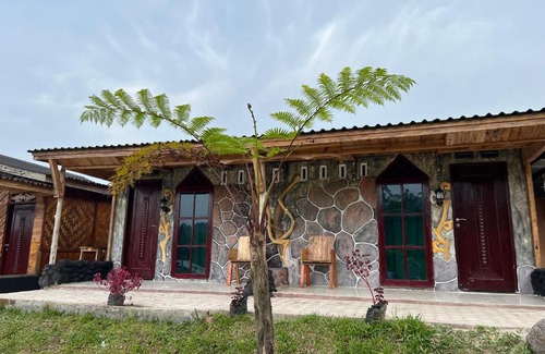 Berastagi House | Ulina Homestay