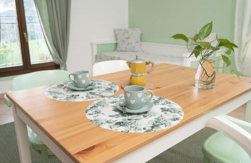 Imperia Apartment | ULIVI - Comodità e tranquillità con Patio e Parcheggio