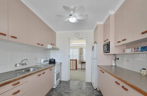 Woodgate House | Ultimate Beach Living!