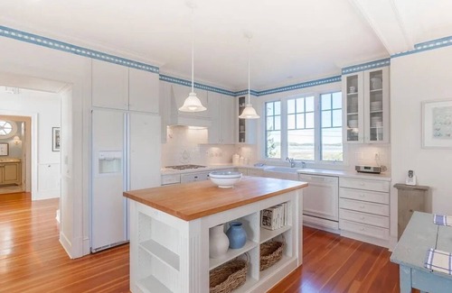 Biddeford Pool House | Ultimate Beachfront Retreat