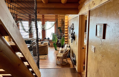 Big Arm House | Ultimate Lakeside Retreat on Flathead Lake near Glacier National Park