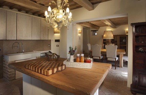 Perugia Villa | Ultimate Luxury Villa With Private Pool