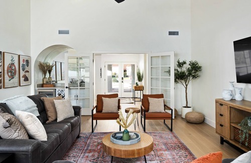 Cactus Acres House | Ultimate vacation fun awaits you! Air hockey, foosball, shoot pool or take a swim at The Desert Lily