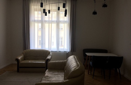 Belso-Ferencvaros Apartment | Ultra Apartment is waiting for you to help your business or enjoying Budapest