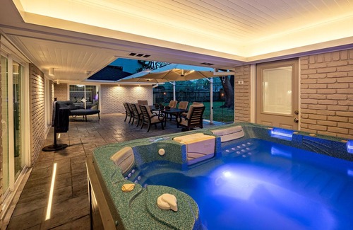 Willow Meadows/Willowbend Area House | Ultra high tech smart home in quiet neighborhood located in Houston.