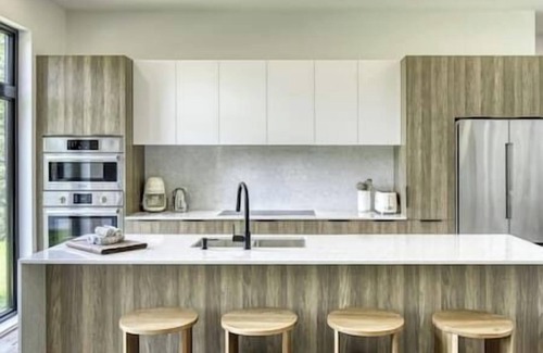 La Conception House | Ultra Luxurious & Modern Oasis: Private Spa/Sauna