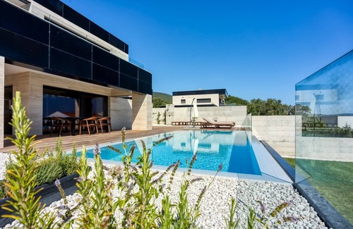 Drenje Villa | Ultra-modern Villa Unea with a stunning Sea View