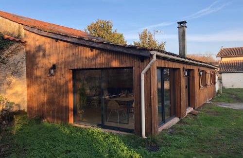 Saint-Laurent-de-Medoc House | Uluwatu - cottage cosy
