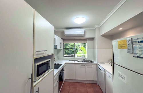 Wongaling Beach Apartment | Ulysses One ~ Beachfront Escape~ 1 Bedroom