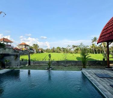 Tampaksiring Bed & Breakfast | Uma Dewa Villa