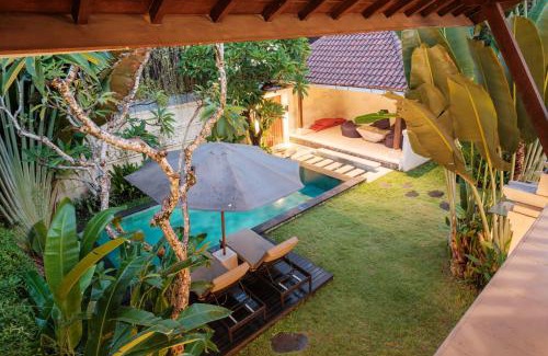 Batubelig Villa | UMA LIMA VILLA - 7Min Beach Access - 10min to Canggu
