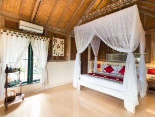 Tabanan Villa | Umasari Rice Terrace Villa by AGATA
