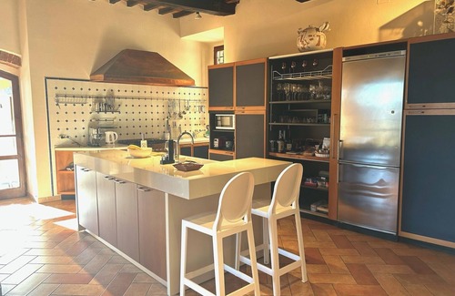 Bivio Lugnano House | Umbrian elegance, in the hills between Tuscany and Umbria