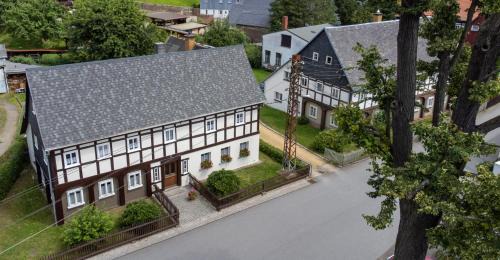 Grossschoenau House | Umgebindehaus an der Mandau
