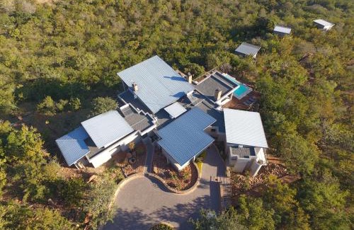 Hoedspruit House | umVangati House