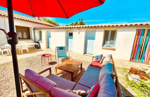 Saint-Pierre-d'Oleron Bed & Breakfast | Un air de famille