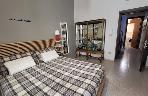 Cuglieri Apartment | Un Gioiello Nel Corso Principale -itiseasy1