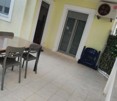 Petrovac Apartment | Una apartmani Petrovac