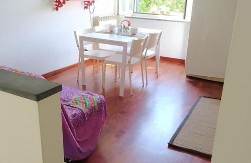 Naples Apartment | Una nuova luna ai Camaldoli