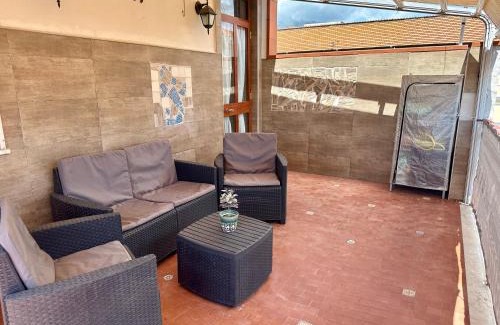 Torre Annunziata Apartment | Una Terrazza In Piazza