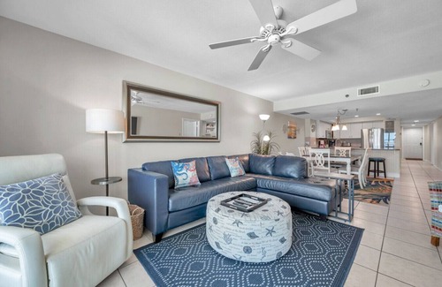 Indian Shores Condo | Unbeatable Gulf Views from this Updated 3 bedroom Condo