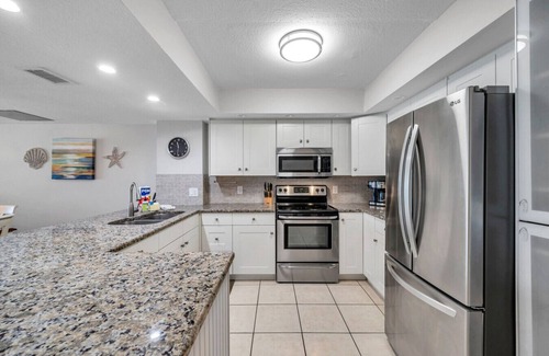Indian Shores Condo | Unbeatable Gulf Views from this Updated 3 bedroom Condo