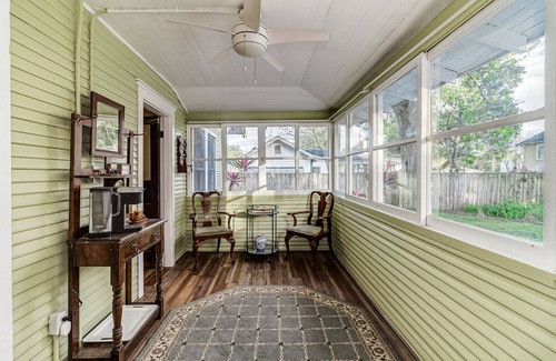 Lakeland House | Uncle Ed's Historic Bungalow