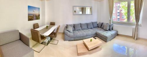 Vahrenwald Apartment | Uncle Sam