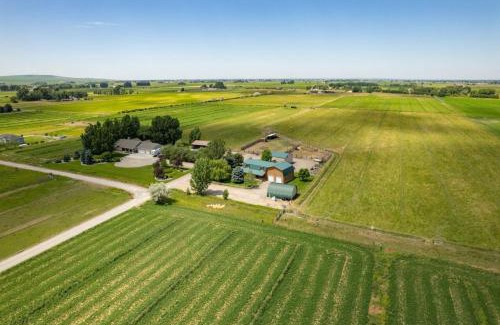 Rigby House | Uncle Terry's Cabin