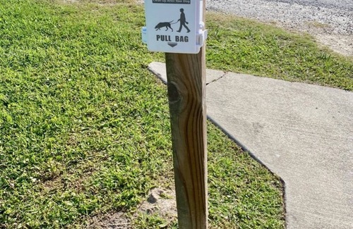 Port O Connor House | UNCLE WOODY'S #4 in POC-Pets ok but add Fees