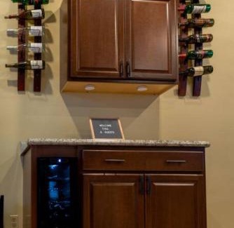 St. Charles Apartment | Uncork on Historic Main!