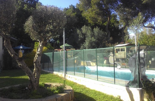 Aseret House | Under the fig tree- A beautiful separate unit with a private pool in Aseret.