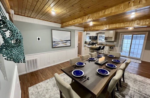Montello House | 🌳🏡 "Under The Oaks" on Buffalo Lake: Just 30min to WI Dells & 1hr to Madison