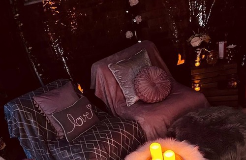 Carrara RV Rental | Under the stars In the Convent of the Sisters - BUBBLE ROOME - DOME ROOME