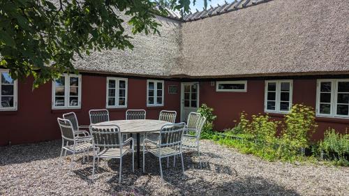 Stubbekobing Bed & Breakfast | Under Valnødden