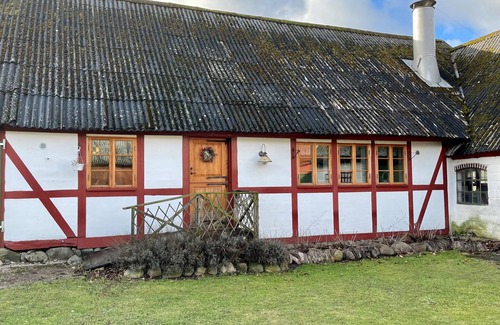 Vollsjo House | Underbart Semesterboende på Orörda Österlen
