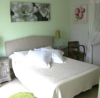 Basse-Goulaine Bed & Breakfast | Une Chambre à la Campagne