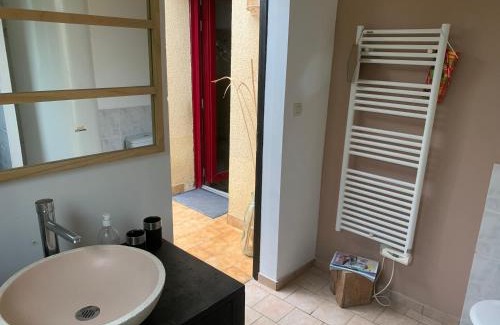 Thouarsais Hotel | une chambre à la campagne