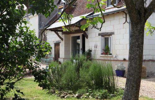 Berthenay House | Une Maison, Un Jardin