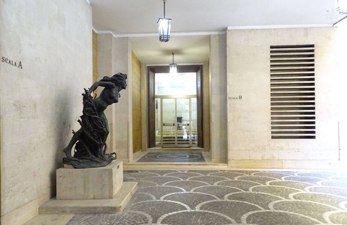 Rione II Trevi Apartment | Unforgettable A* stay in the heart of Rome - Free Wi-Fi A/C Parking