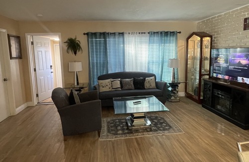 Sky Lake House | Unforgettable Stay in Orlando