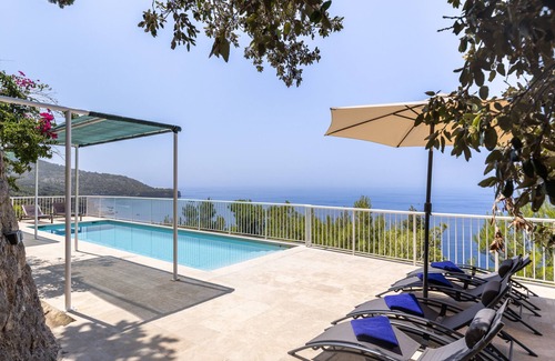 Alconasser Ski Chalet | Unforgettable Sunsets