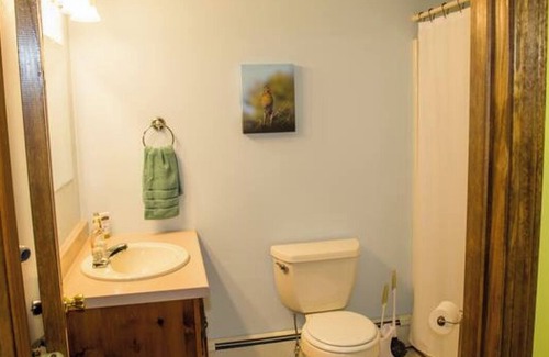 Kingfield Bed & Breakfast | Unforgettable - Yurt & Breakfast set in the western mountains of Maine