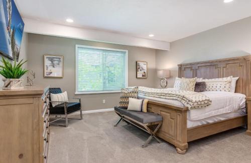 Midvale House | Union Duplex Crossroads and Gateway in Salt Lake with Hot Tub