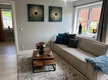 Feldafing Apartment | UNiQE I Stilvolle 115qm I Terrasse I BBQ